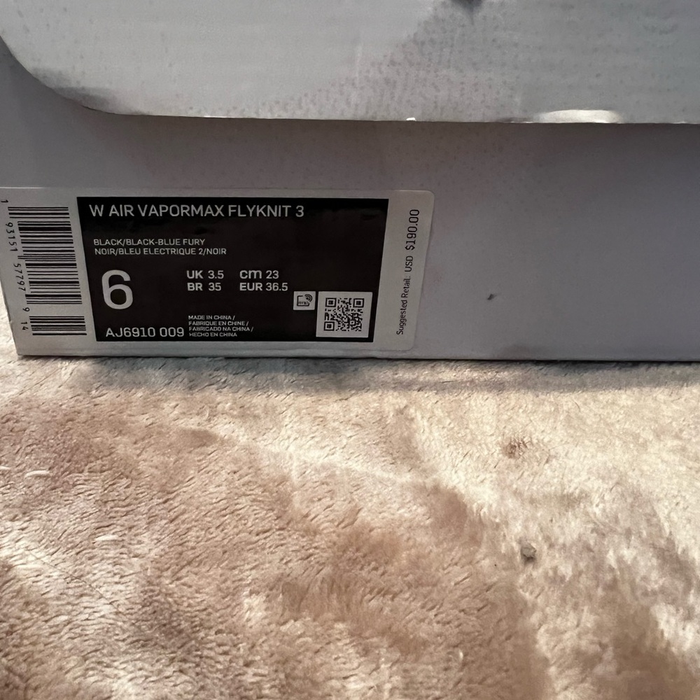 Nike Air Vapormax Flyknit 3 - Picture 8 of 8
